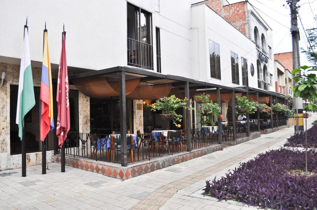 Hotel Laureles 70 Medellin Exterior photo