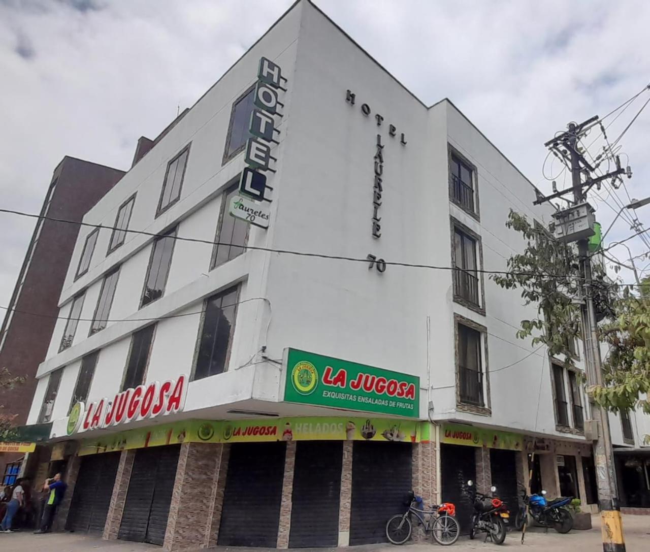 Hotel Laureles 70 Medellin Exterior photo